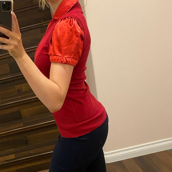 Red Layered Blouse - Picture 3 of 3